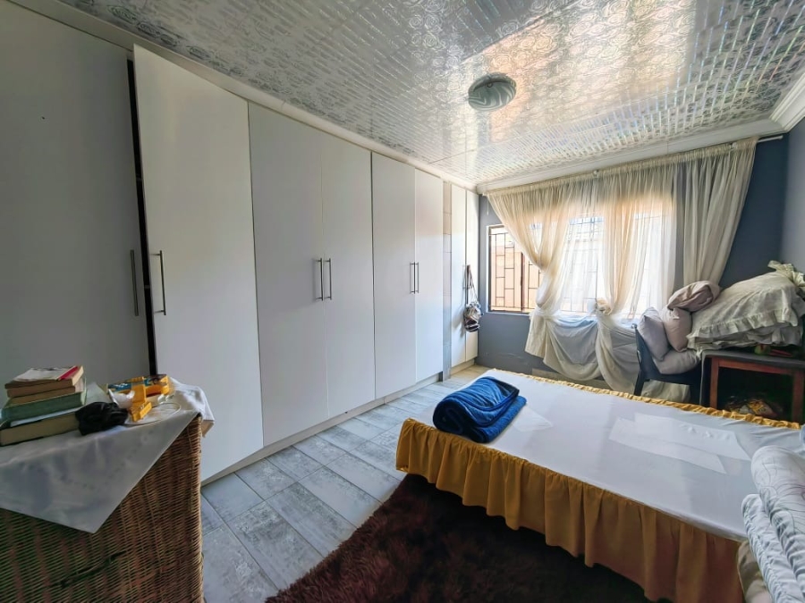 3 Bedroom Property for Sale in Ikageng North West